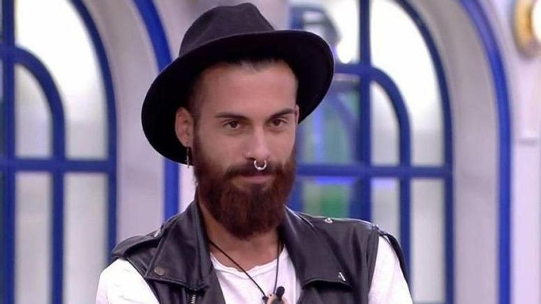 Decles Ara (10/11/2022)